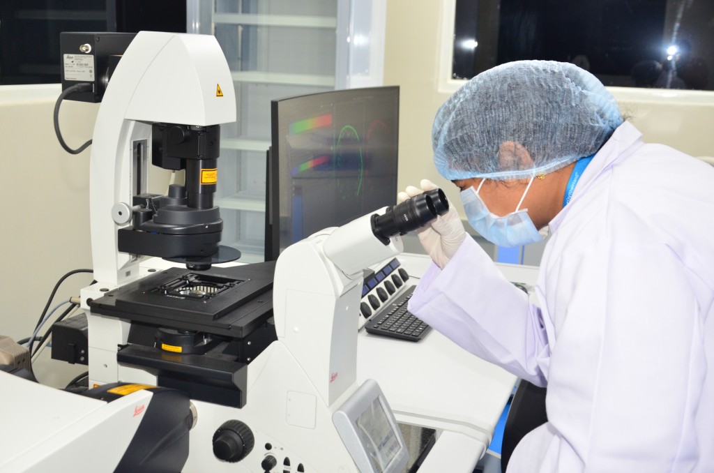 Confocal microscope at TÜV Rheinland