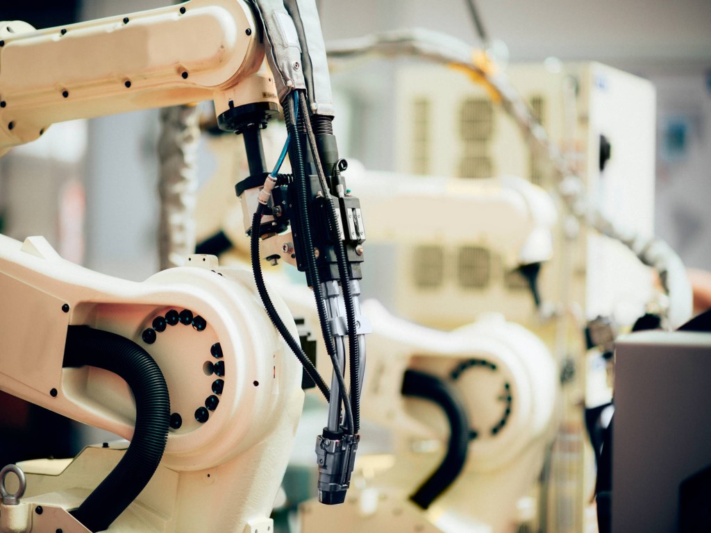 Lifting & Machinery Equipment