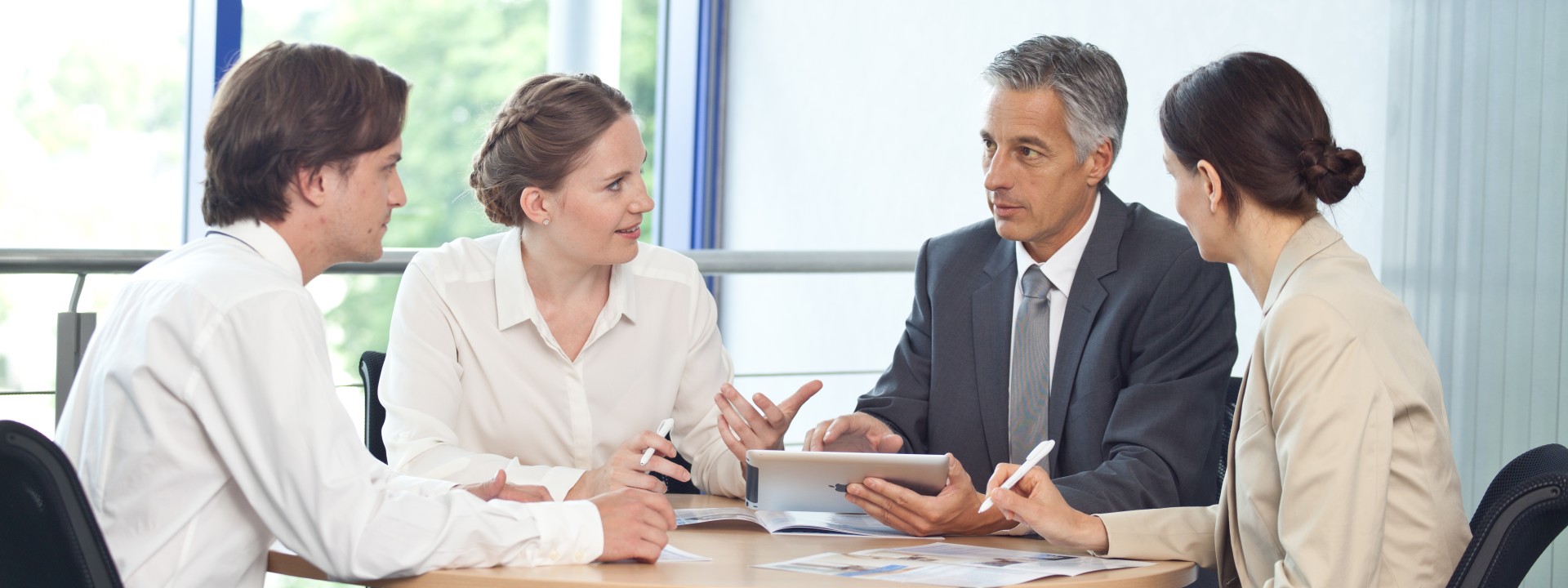 Personnel certification for companies, training organizations, universities, associations and authorities.