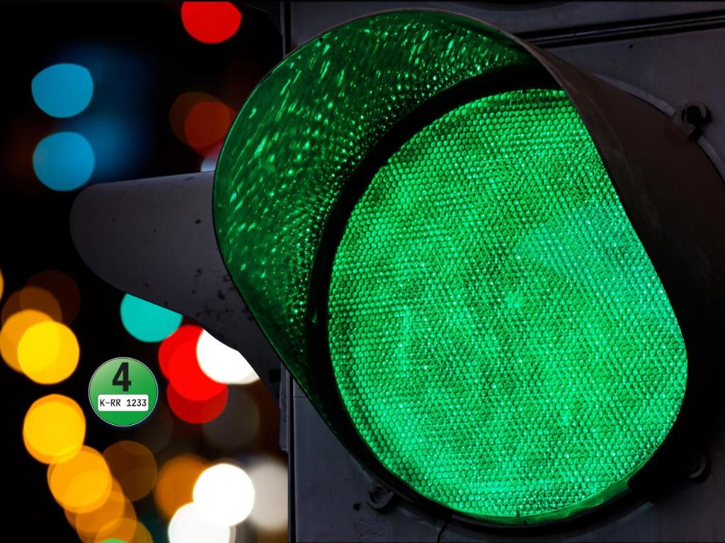 Feinstaubplakette zur Fahrt in Umweltzonen – TÜV Rheinland