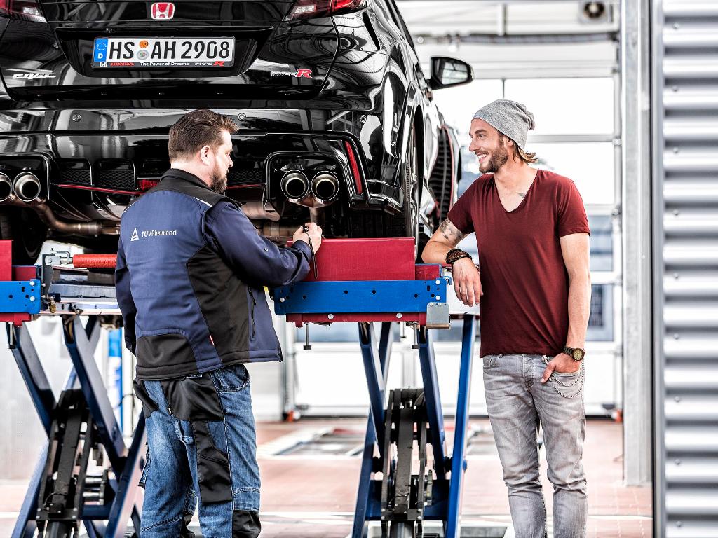 Abgasuntersuchung (AU/UMA) für alle Kraftfahrzeuge