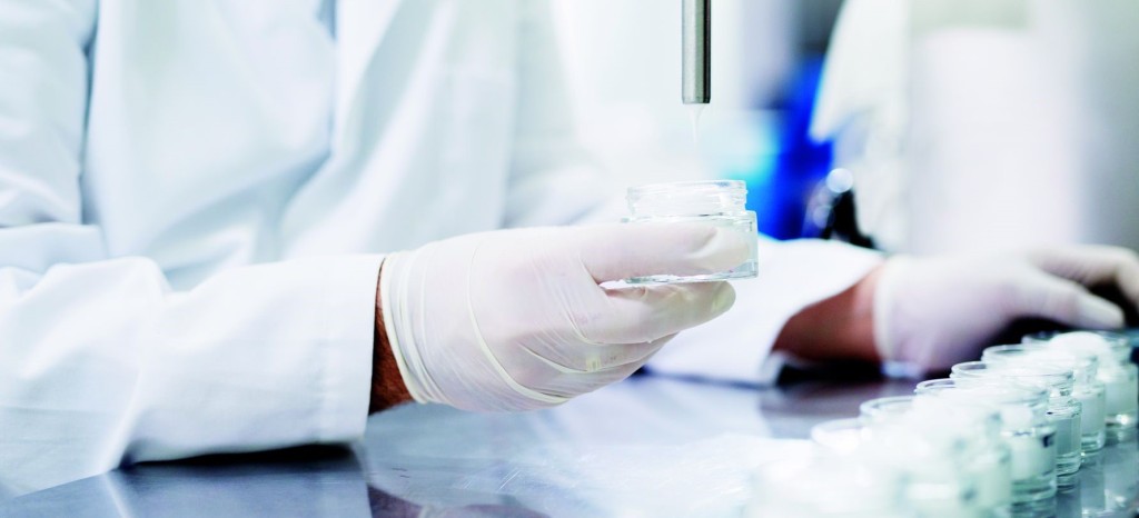 Cosmetics Testing | TÜV Rheinland