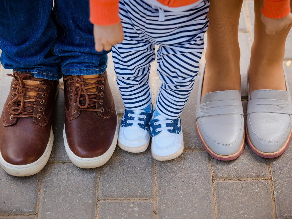 Product testing of footwear and leather | TÜV Rheinland