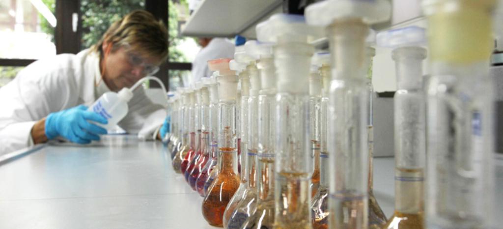 Schimmelpilzuntersuchung | TÜV Rheinland