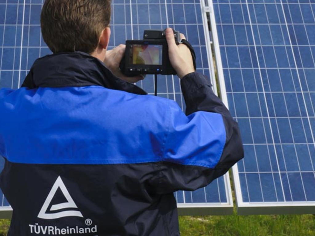 Optimizing Performance of Solar Power Plants