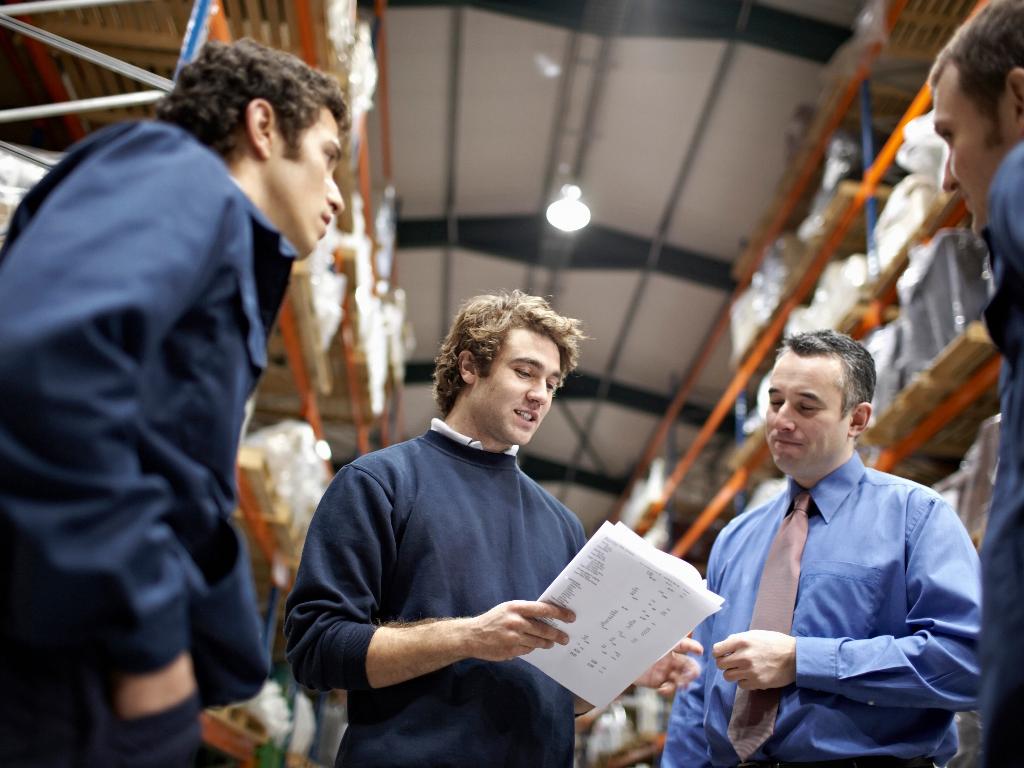 Auditierung von Werkverträgen | TÜV Rheinland